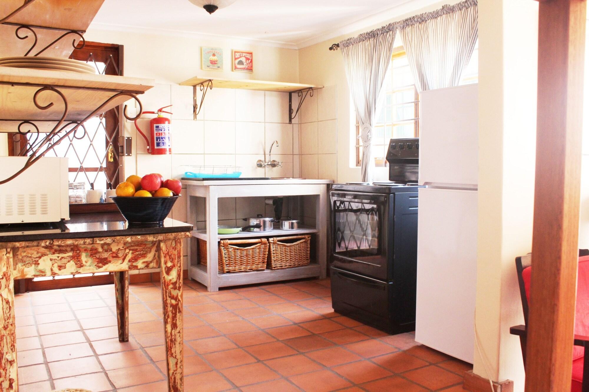 3@Marion Guest House Pretoria-Noord Esterno foto